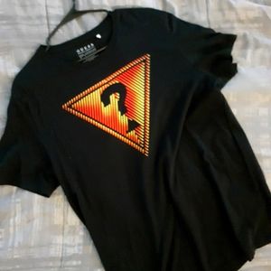 Guess T shirt